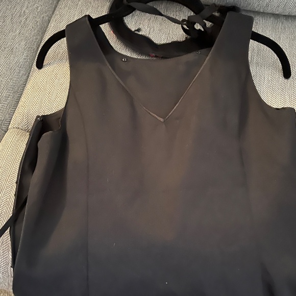 White House Black Market top - Picture 8 of 8